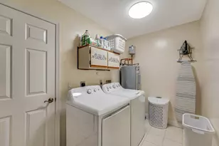 427 Las Palmas St, Royal Palm Beach, FL 33411 - Photo 29