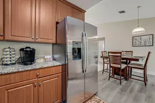 427 Las Palmas St, Royal Palm Beach, FL 33411 - Photo 11