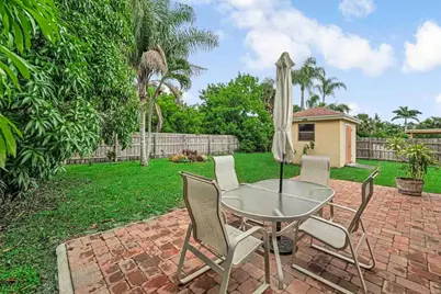 427 Las Palmas Street, Royal Palm Beach, FL 33411 - Photo 37