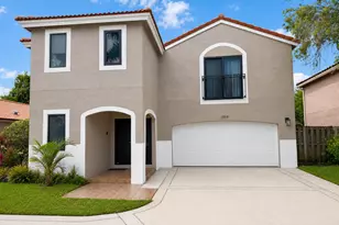 1759 Harborside Cir, Wellington, FL 33414 - Photo 1