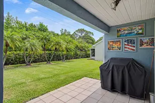 371 NW Sherry Ln, Port Saint Lucie, FL 34986 - Photo 21