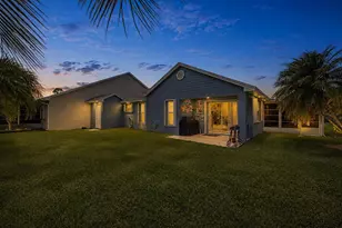 371 NW Sherry Ln, Port Saint Lucie, FL 34986 - Photo 23