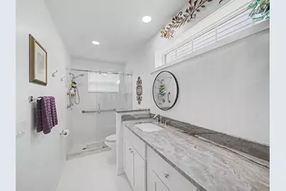 371 NW Sherry Lane, Port Saint Lucie, FL 34986 - Photo 17