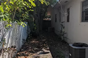 1944 Taft St, Hollywood, FL 33020 - Photo 3