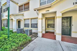 196 SE Kitching Cir, Stuart, FL 34994 - Photo 21