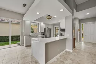 8049 Nevis Pl, Wellington, FL 33414 - Photo 9