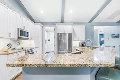 605 Bridgewater Lane SW, Vero Beach, FL 32962 - Photo 13