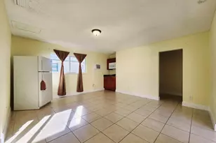 4471 SW 54th Ct, Fort Lauderdale, FL 33314 - Photo 3