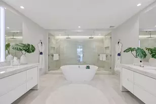 210 SE Mizner Blvd, Boca Raton, FL 33432 - Photo 21