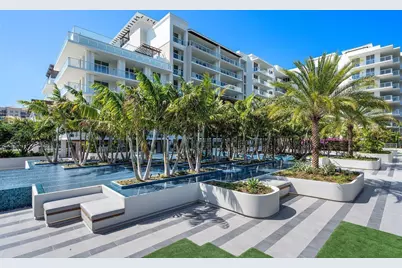 210 SE Mizner Boulevard #301, Boca Raton, FL 33432 - Photo 3