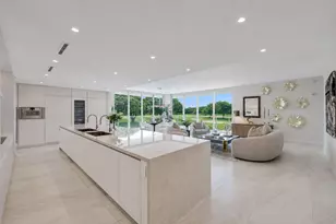 210 SE Mizner Blvd, Boca Raton, FL 33432 - Photo 9