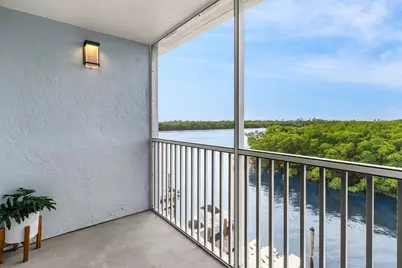 689 NE 6th Court #4050, Boynton Beach, FL 33435 - Photo 1