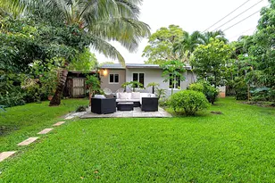 1401 NE 17th Way, Fort Lauderdale, FL 33304 - Photo 1