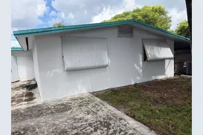 9308 N Military Trail, West Palm Beach, FL 33410 - Photo 11