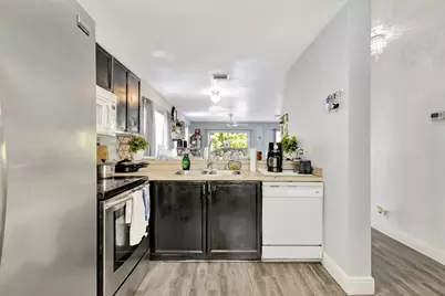 87 Pheasant Run Boulevard, West Palm Beach, FL 33415 - Photo 5
