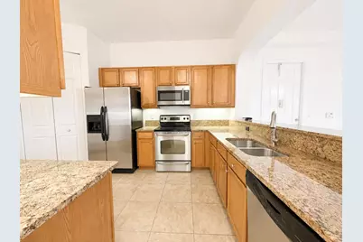 3600 Oaks Clubhouse Drive #501, Pompano Beach, FL 33069 - Photo 5