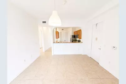 3600 Oaks Clubhouse Drive #501, Pompano Beach, FL 33069 - Photo 3