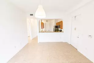 3600 Oaks Clubhouse Dr, Pompano Beach, FL 33069 - Photo 3