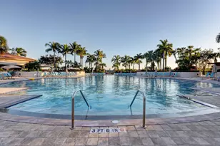 334 October St, Palm Beach Gardens, FL 33410 - Photo 5