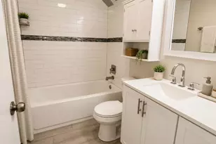 9050 NW 28th St, Coral Springs, FL 33065 - Photo 15