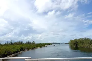 1058 SE 6th Ct, Dania Beach, FL 33004 - Photo 25