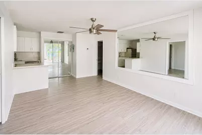 612 Executive Center Drive #207, West Palm Beach, FL 33401 - Photo 1
