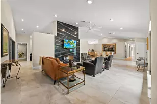 13067 Doubletree Cir, Wellington, FL 33414 - Photo 9