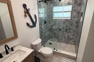 370 Wilma Cir, Riviera Beach, FL 33404 - Photo 11