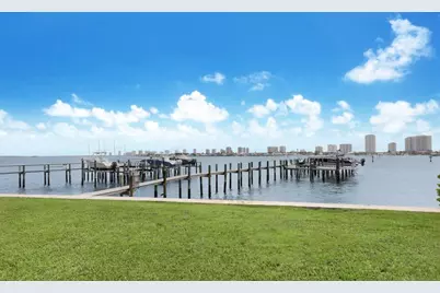370 Wilma Circle #6, Riviera Beach, FL 33404 - Photo 1