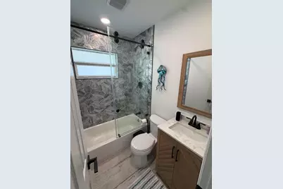 370 Wilma Circle #6, Riviera Beach, FL 33404 - Photo 15