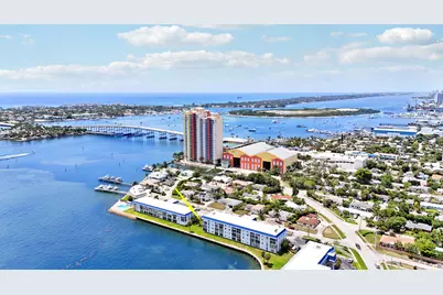 410 Wilma Circle #308, Riviera Beach, FL 33404 - Photo 9