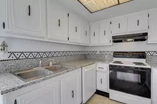 410 Wilma Circle, Riviera Beach, FL 33404 - Photo 37