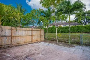 5847 S 37th St, Greenacres, FL 33463 - Photo 3