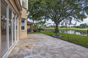 1164 Oakwater Dr, Royal Palm Beach, FL 33411 - Photo 37