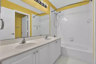 1164 Oakwater Dr, Royal Palm Beach, FL 33411 - Photo 27