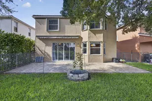 1164 Oakwater Dr, Royal Palm Beach, FL 33411 - Photo 35