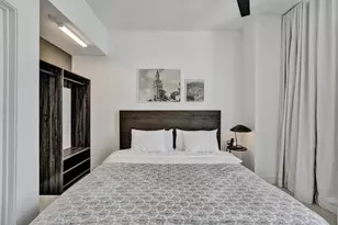 159 NE 6th St, Miami, FL 33132 - Photo 15