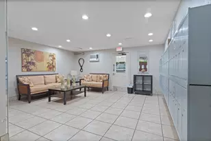 300 NE 14th Ave, Hallandale, FL 33009 - Photo 43