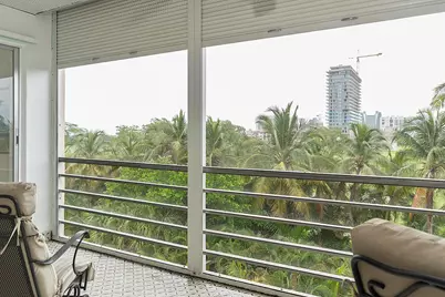 300 NE 14th Avenue #501, Hallandale, FL 33009 - Photo 11