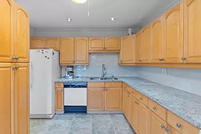 300 NE 14th Avenue #501, Hallandale, FL 33009 - Photo 23