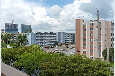 300 NE 14th Avenue #501, Hallandale, FL 33009 - Photo 39