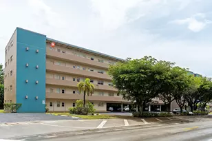 300 NE 14th Ave, Hallandale, FL 33009 - Photo 1
