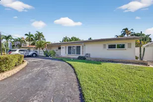 1570 NE 30th Pl, Oakland Park, FL 33334 - Photo 3