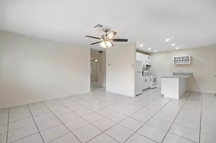 5854 Kumquat Rd, West Palm Beach, FL 33413 - Photo 11