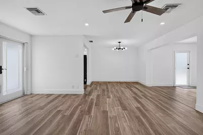 9971 Dogwood Avenue, Palm Beach Gardens, FL 33410 - Photo 5