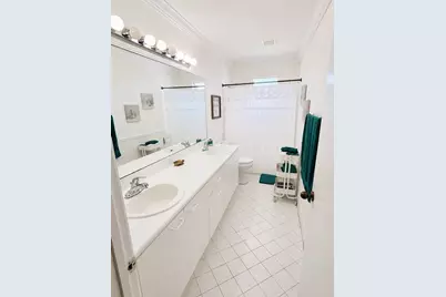 2166 Hacienda Terrace, Weston, FL 33327 - Photo 15
