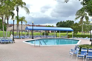 8841 Sunrise Lakes Blvd, Sunrise, FL 33322 - Photo 21