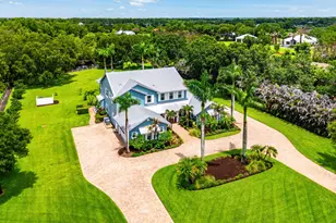 2952 SW Buena Vista Dr, Palm City, FL 34990 - Photo 1