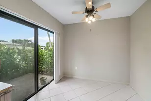 3 Stratford Dr E, Boynton Beach, FL 33436 - Photo 13