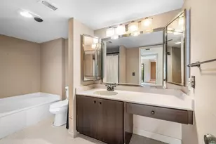 3 Stratford Dr E, Boynton Beach, FL 33436 - Photo 23